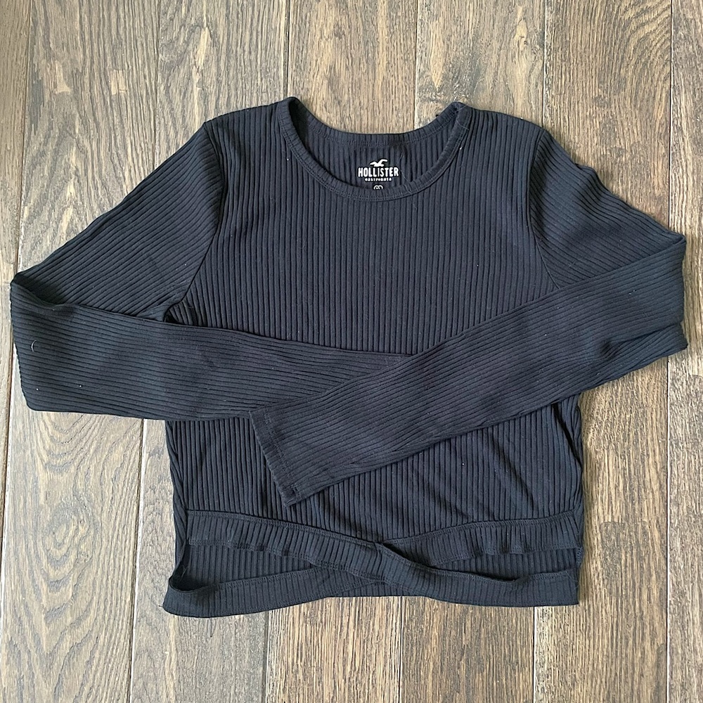 Women's Hollister Long Sleeve Crop Top